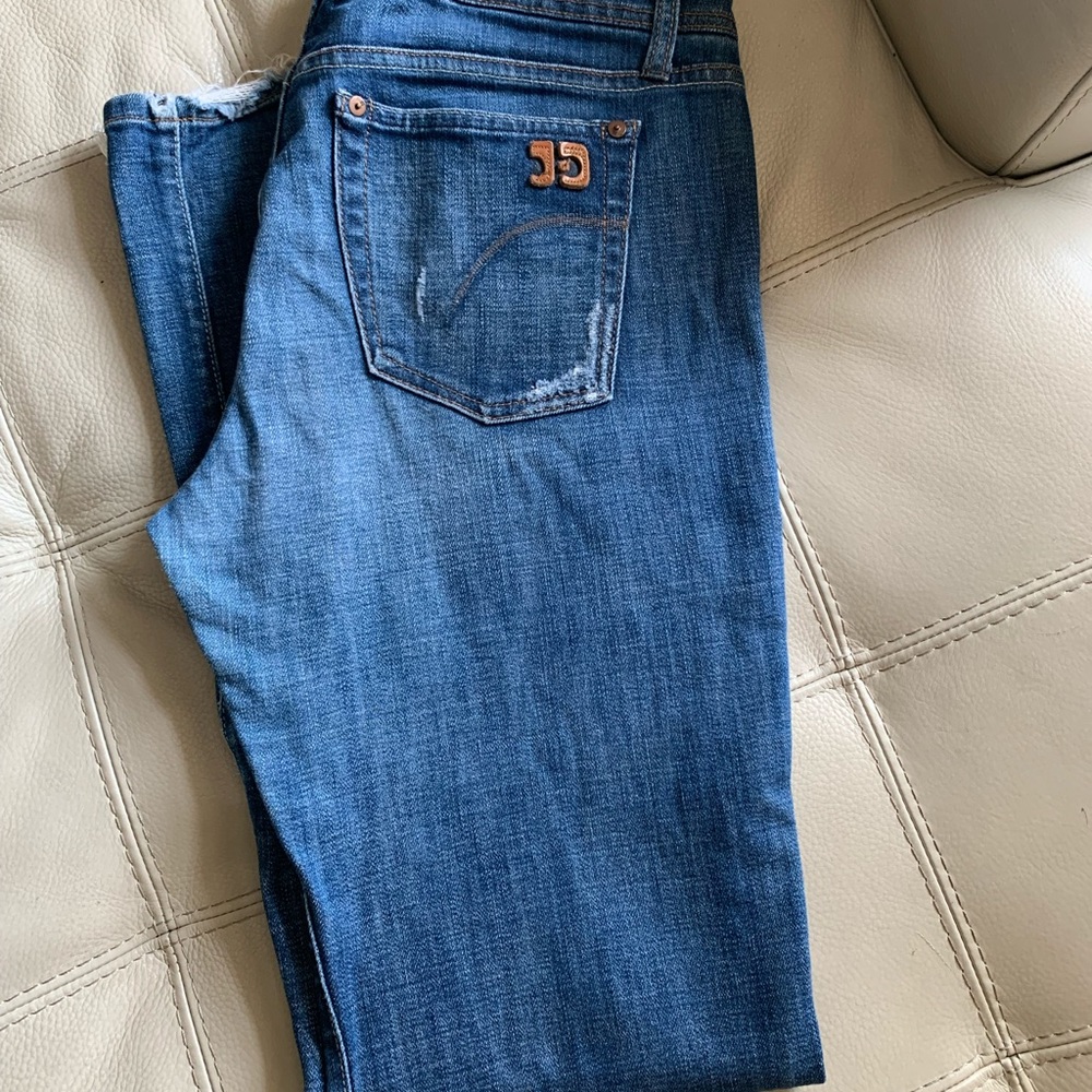 Joes Jeans Boot Cut Honey Fit, Medium Wash Distressed: